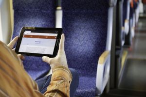 smartstorys.at Tablet S-Bahn